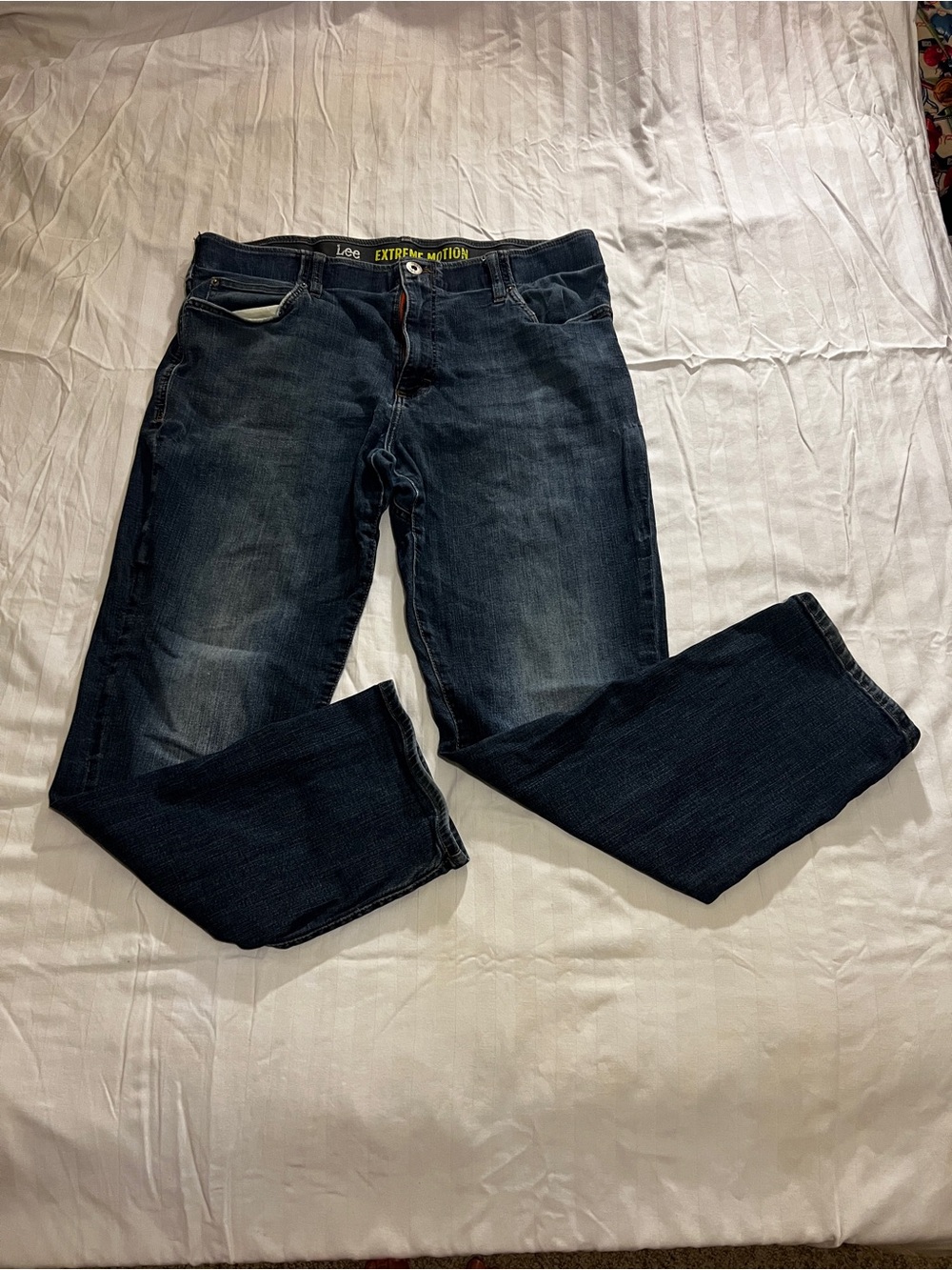 Lee Men’s Indigo Straight Jeans